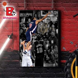 Vince Carter Team USA Olympic Monster Dunk Signed Photo The Best Poster Dunk In Olympic Home Decor Poster Canvas